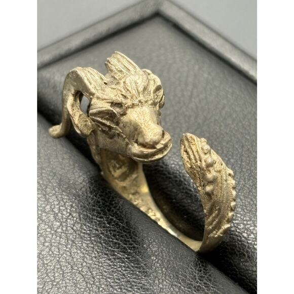 Vintage Sterling Silver Ram’s Head Ring Size 7 Adjustable 8 Grams W18 - Picture 1 of 9